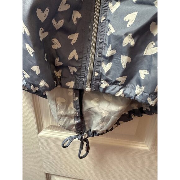 Parka in a Pocket Hearts Windbreaker Rain Coat in Small - Picture 5 of 6